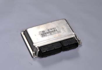 volkswagen çıkma parça volkswagen audi seat skoda motor beyni 